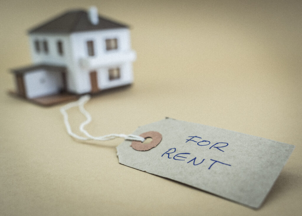 small house with tag marked for sale 2026 01 11 10 01 59 utc