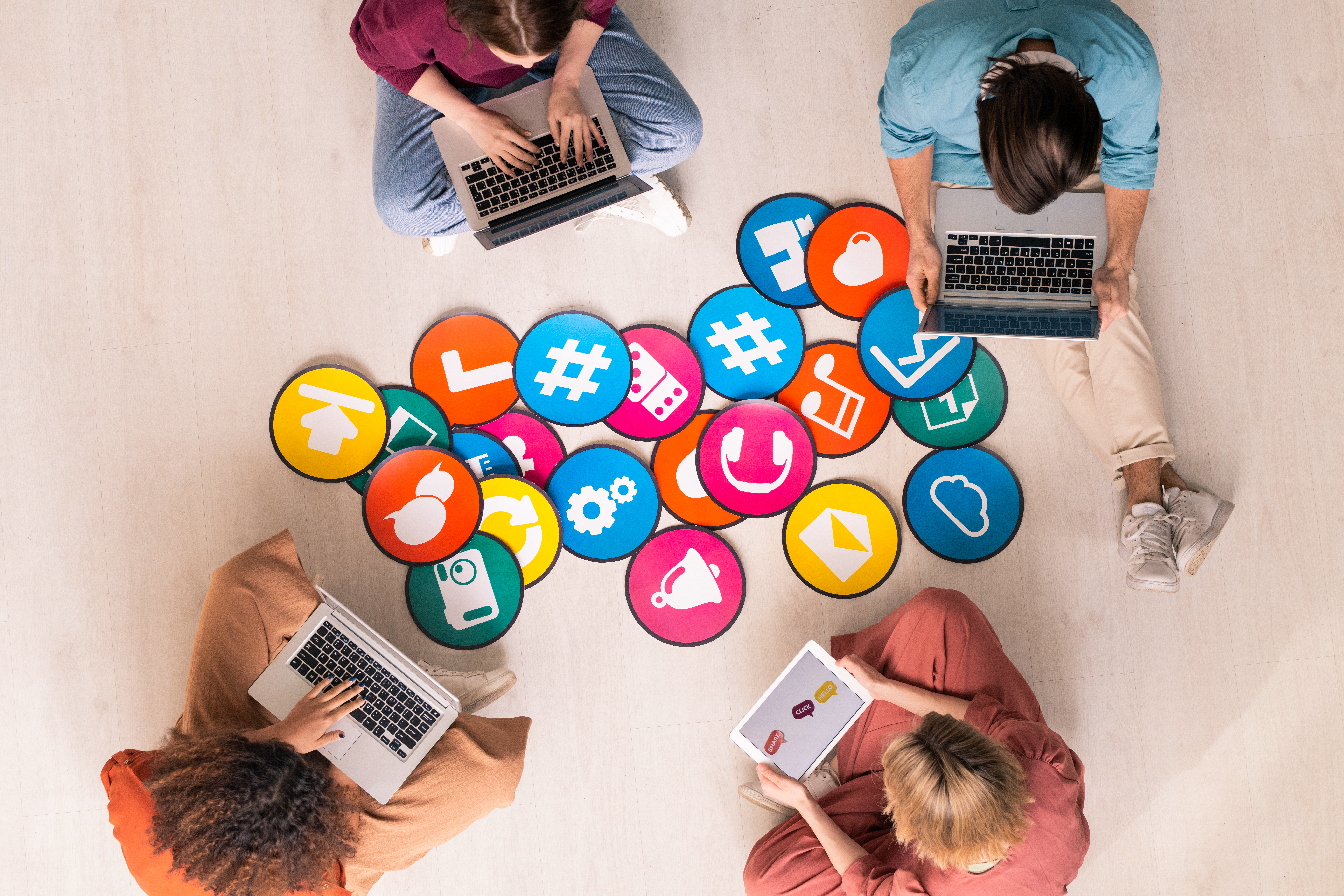 Content analysis and trend tracking: understanding conversations at scale